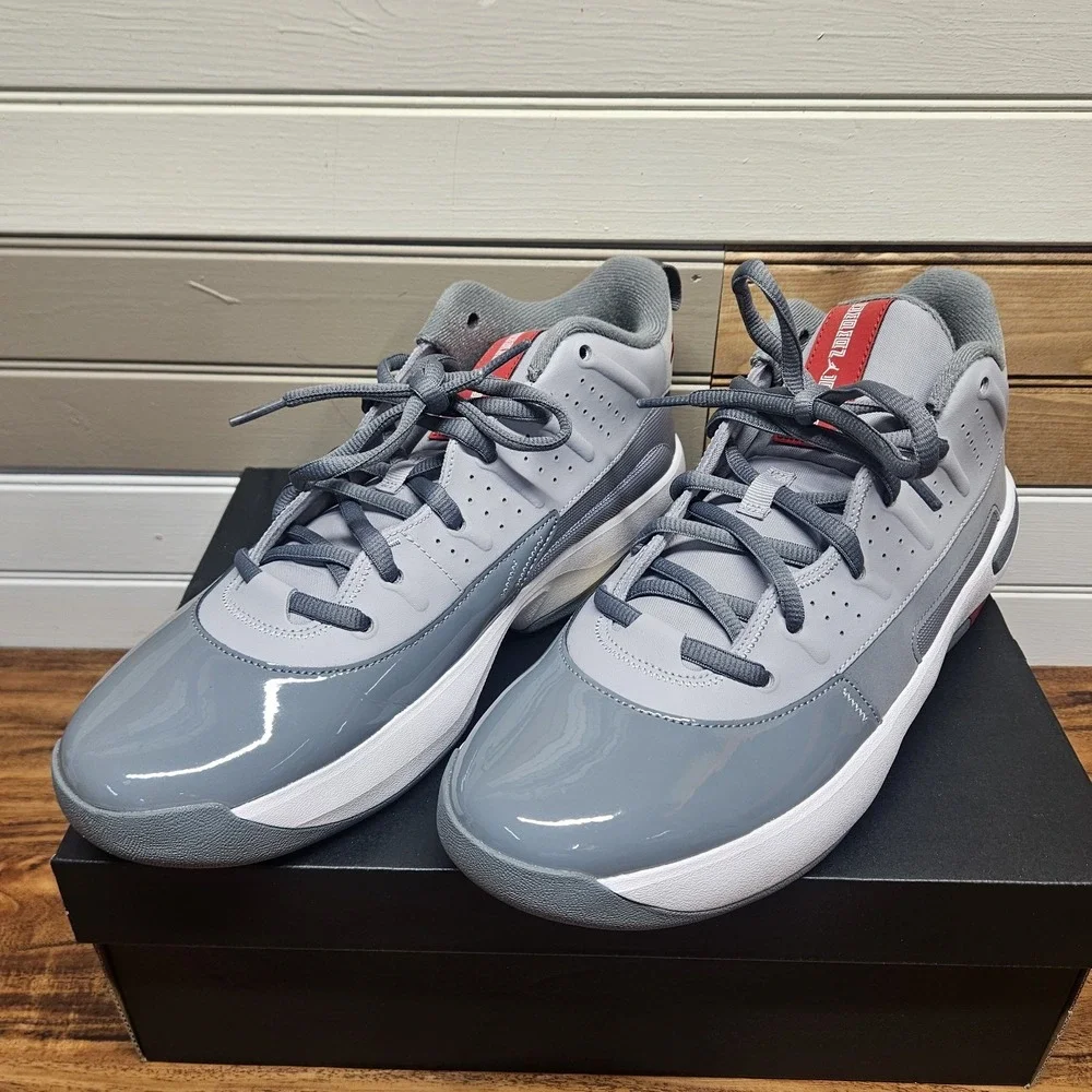 Jordan Max Aura 7 Shoes Wolf Grey and Varsity Red Mens Size 11